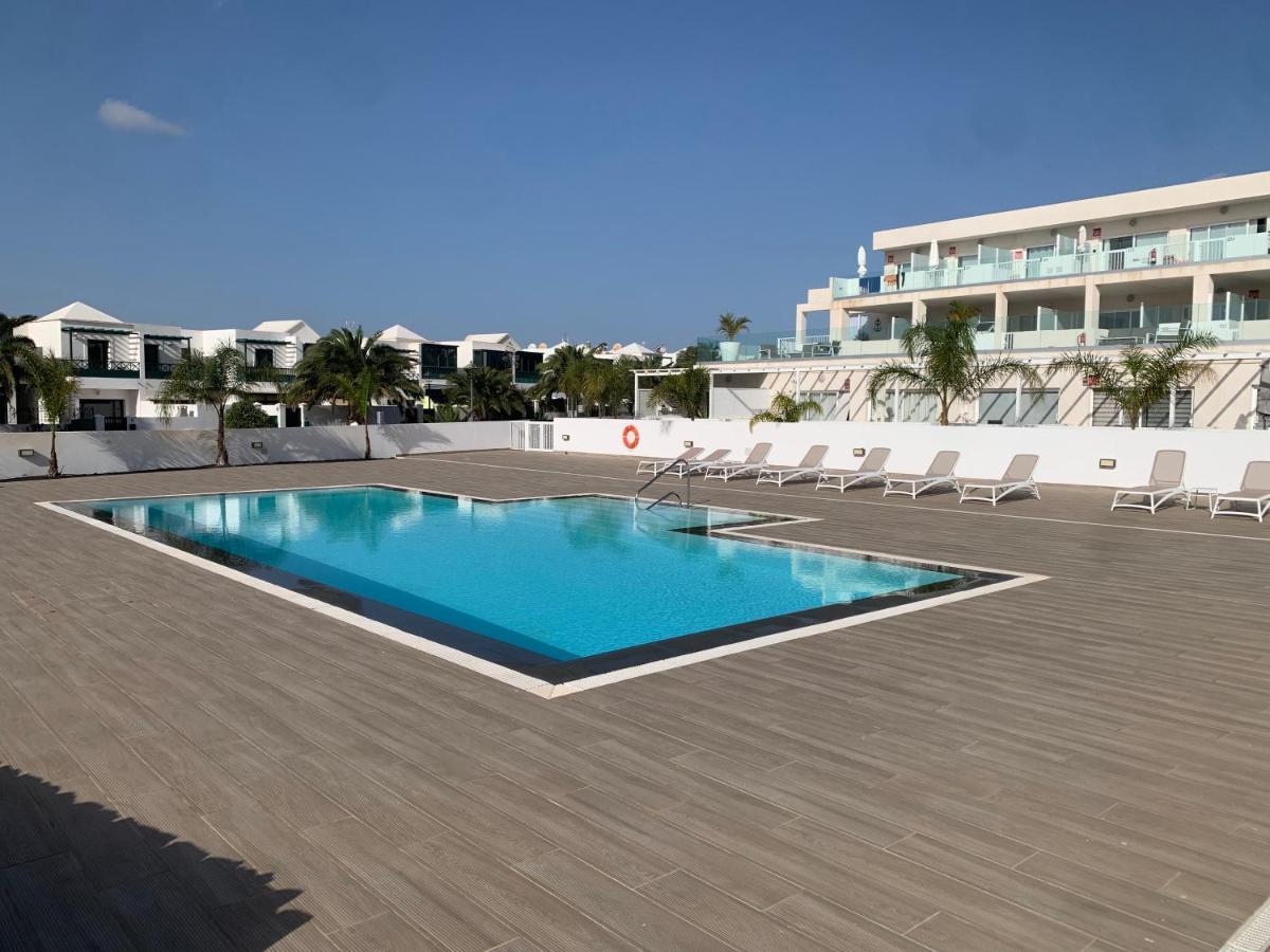 Marco'S Senator Suite Costa Teguise Bagian luar foto
